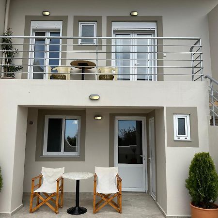 Angel Homes Плакіас Екстер'єр фото