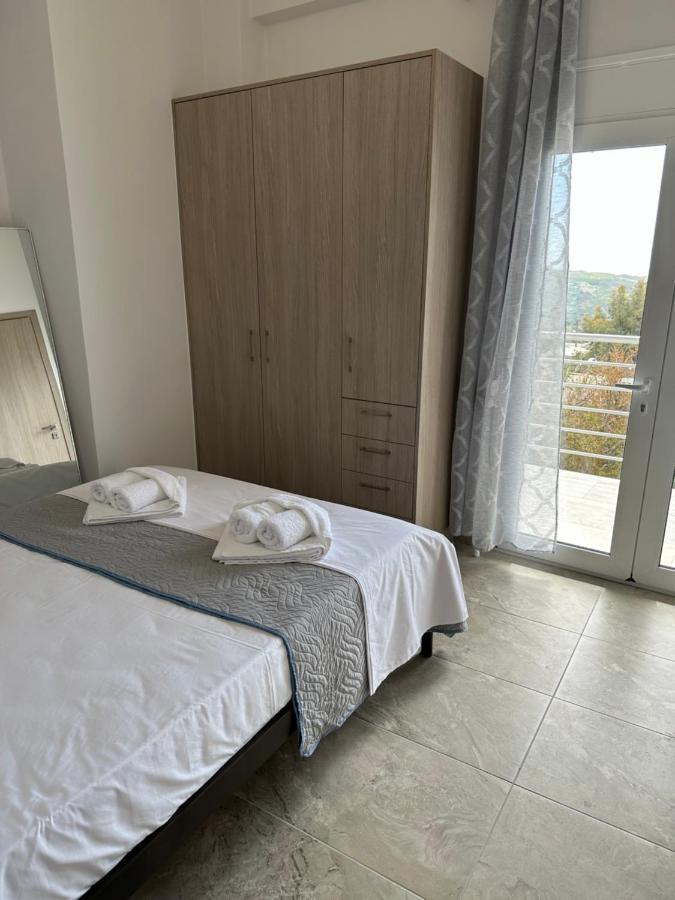 Angel Homes Плакіас Екстер'єр фото